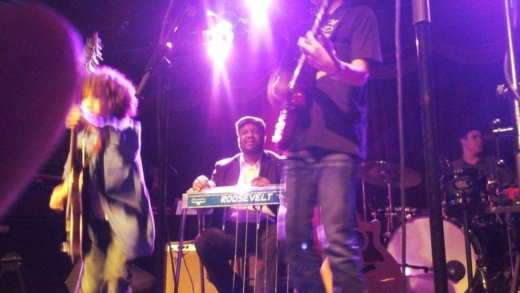 Roosevelt Collier and Lions On The Moon