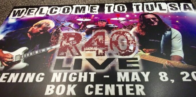 The mat that welcomed fans in the Tulsa airport