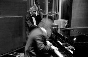 Become A Good Jazz Pianist With These Expert-Approved Tips