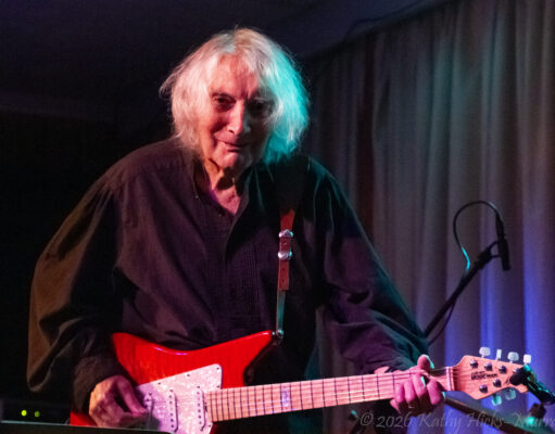 Albert Lee ‘Tearin’ It Up’ at the Bull Run, Shirley, MA