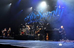 Air Supply’s 50th Anniversary Celebration Tour Delivers a Night of Love, Memories, and Timeless Music at Mohegan Sun Arena
